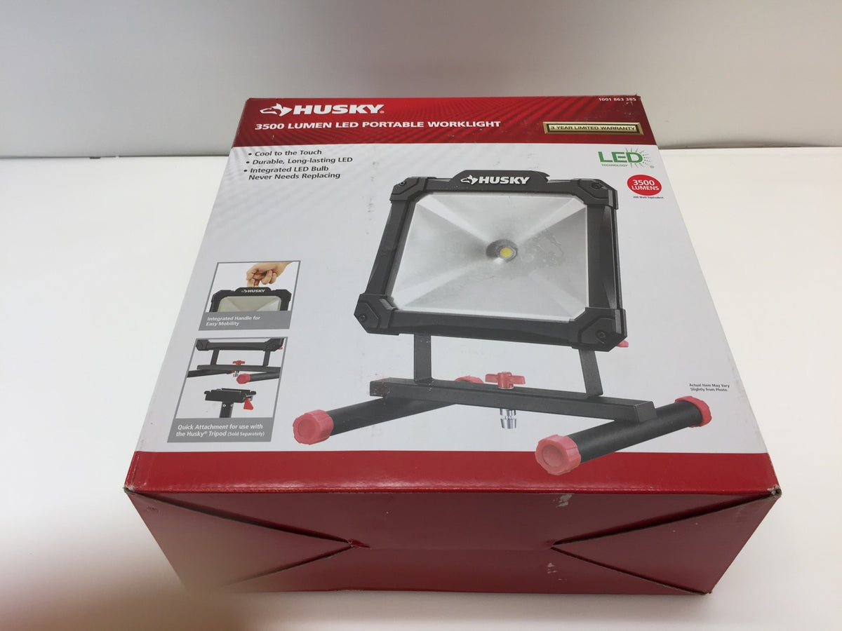 Husky HD3500P 3500 Lumen Portable LED Work Light 1001863385