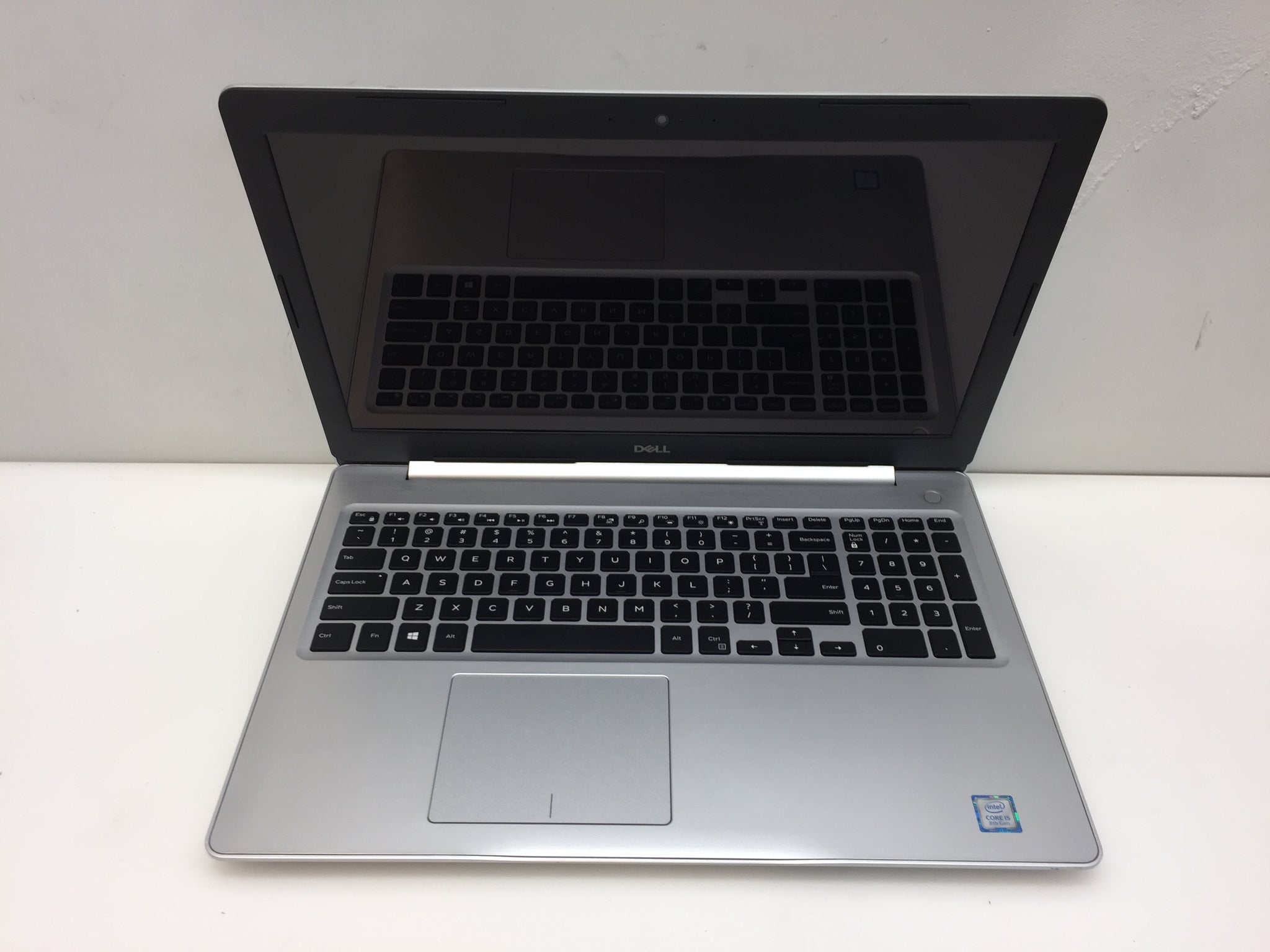 Laptop Dell Inspiron 15 5570 15.6