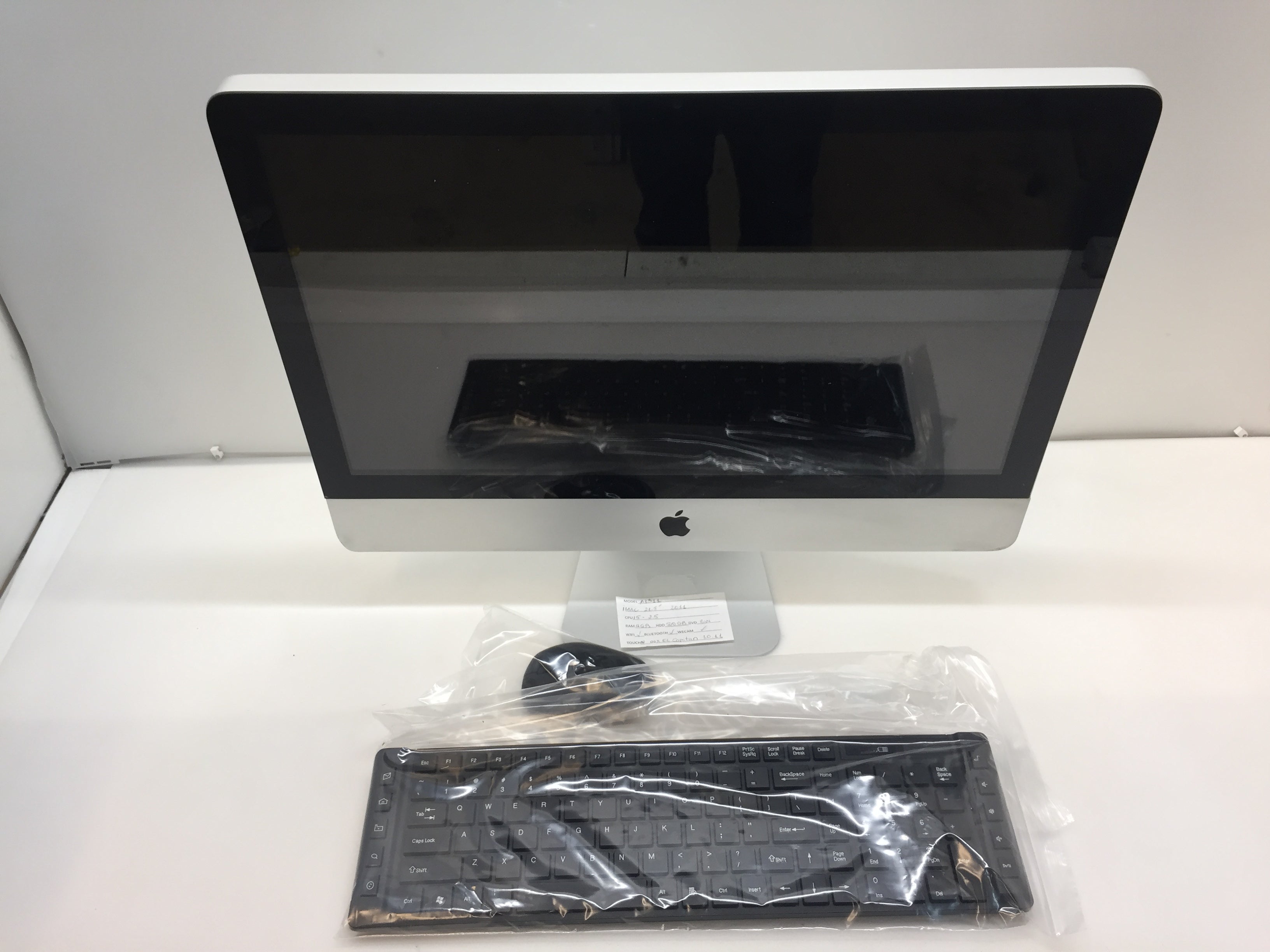 Apple iMac 21.5 Inch Mid 2011 A1311 Core i5 2.5Ghz 4GB 500GB