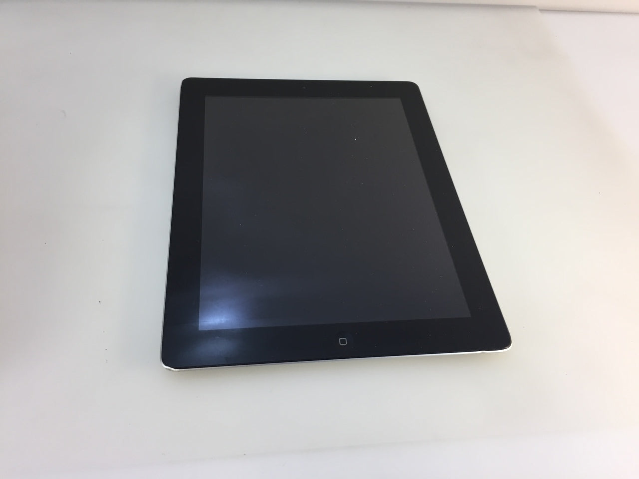 Apple iPad 4th Gen Retina WiFi Tablet outlet 9.7