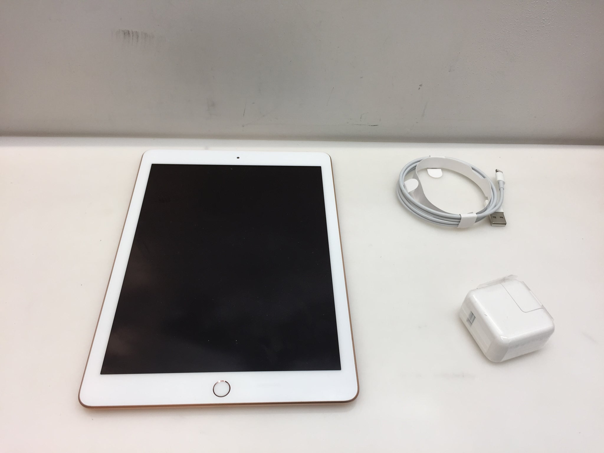 Apple iPad 6th Generation 32GB **SOLD AS IS** deals