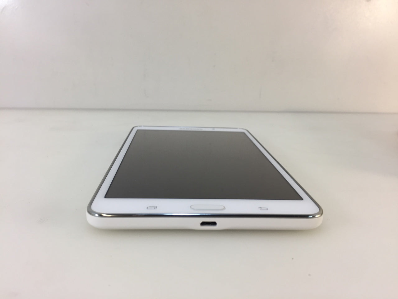 Samsung Galaxy Tab factory 4 SM-T230NU 8GB - White WiFi 7