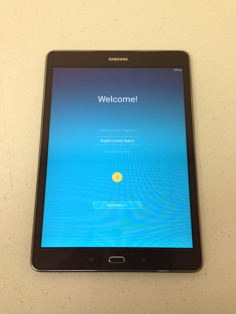 Galaxy Tab A: Wi-Fi 16GB 9.7 Tablet - SM-T550NZAAXAR