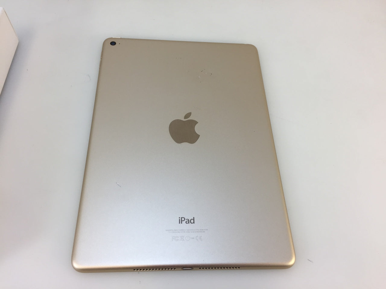 Apple iPad Air 2 MH182LL/A 64GB A1566 Wi-Fi 9.7in Tablet - Gold – NT  Electronics LLC