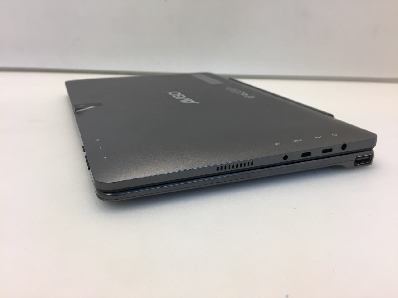 PC Détachable Acer One 2in1 X5-Z8350 2Go 32Go 10 Tactile Windows 10 Intel  HD