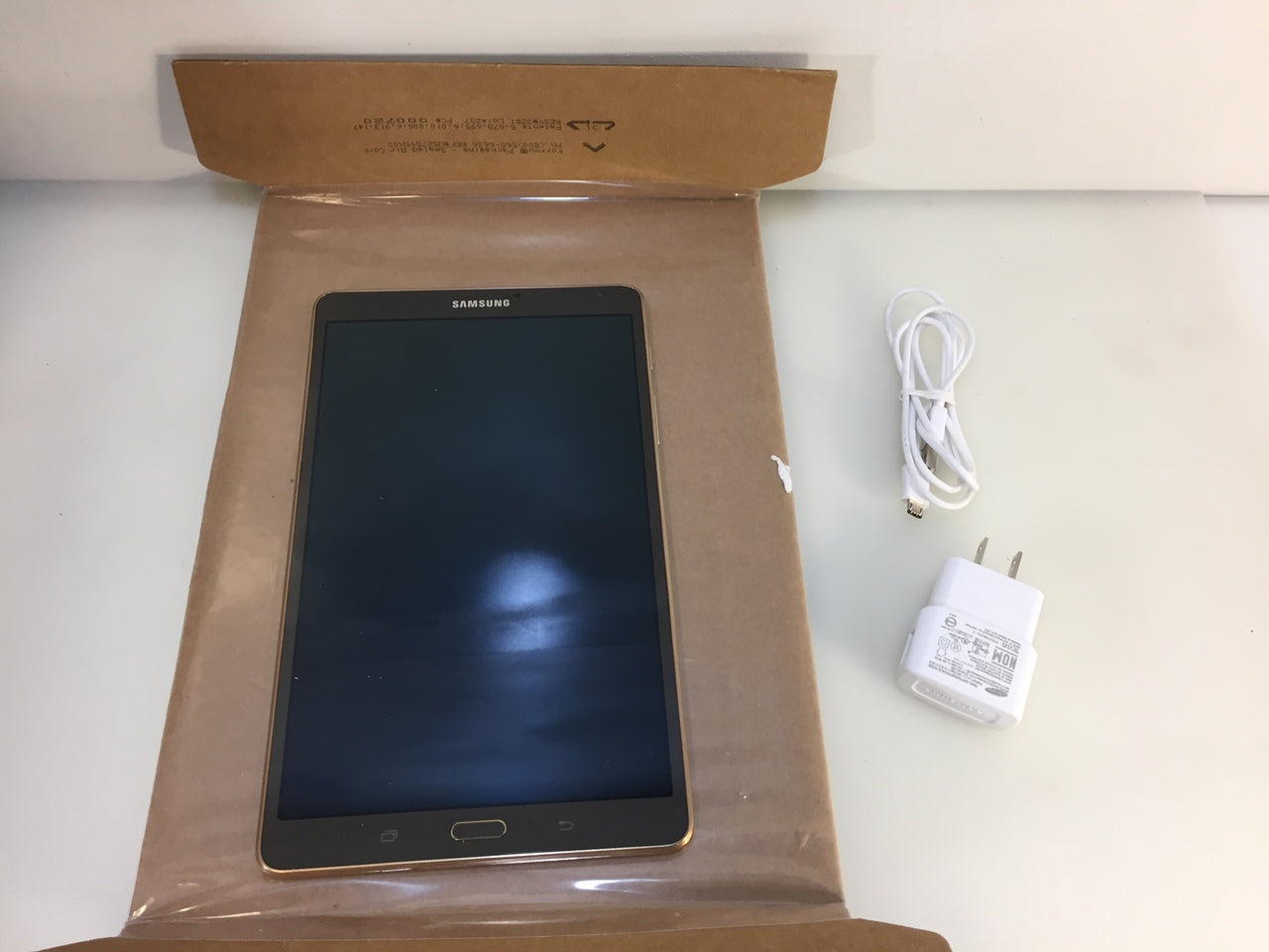 Samsung Galaxy Tab S 8.4 inch SM-T700 16GB Tablet PC Phone WiFi