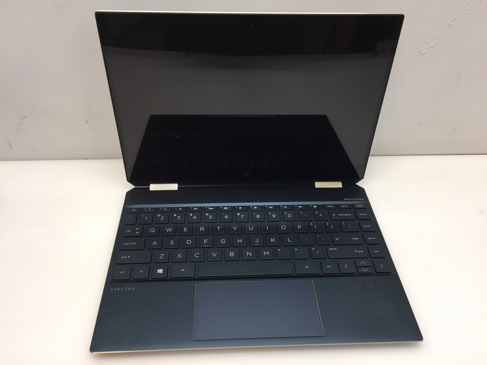 HP Spectre x360 13-AP0023DX 13.3