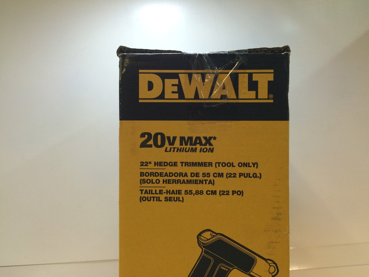 DeWalt DCHT820B 20V MAX Lithium Ion 22 Hedge Trimmer, Bare Tool
