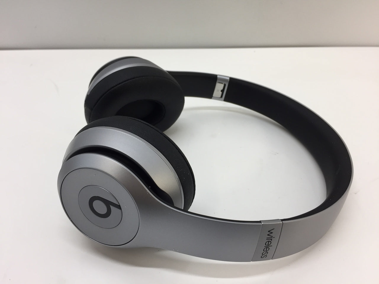 Beats by Dr Dre SOLO2 WIRELESS SPACE GR… - ヘッドフォン