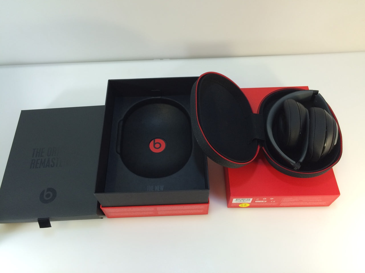 Beats by Dr. Dre Studio 2.0 WIRED Headphones B0500, Glossy Black, MH79 – NT  Electronics LLC