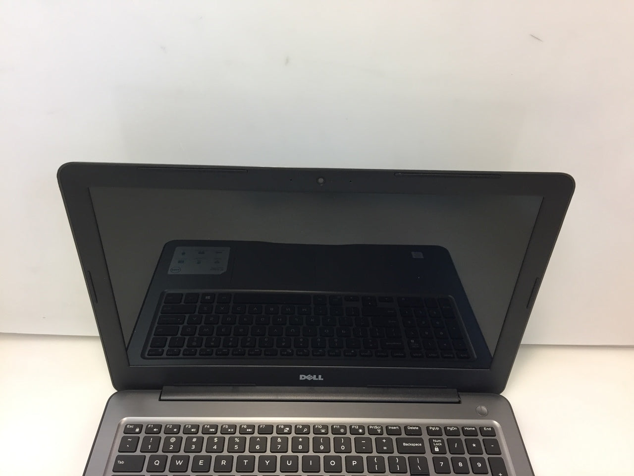 Dell Inspiron 15 5567 15.6